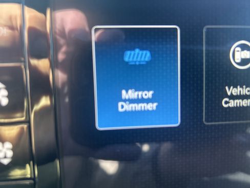 Used 2025 RAM 1500 Big Horn image 30