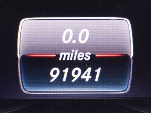 Used 2018 Mercedes-Benz GLA 250 4MATIC image 14