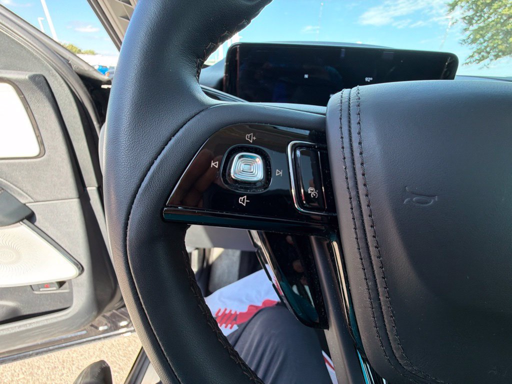 Used 2025 Lincoln Aviator Reserve w/ Equipment Group 201A AWD/4WD image 25