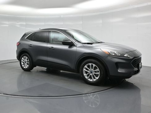 Used 2022 Ford Escape SE w/ Convenience Package FWD image 24