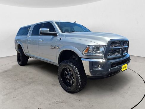 Used 2017 RAM 2500 Laramie w/ Off Road Package AWD/4WD image 7