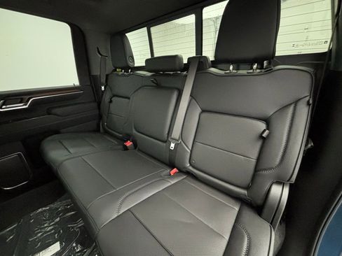 New 2025 GMC Sierra 2500 Denali w/ Denali Reserve Package image 45