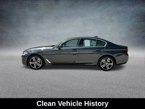 Used 2022 BMW 530i xDrive 530i xDrive w/ Convenience Package image 6
