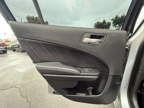 Used 2016 Dodge Charger R/T w/ Plus Group image 22