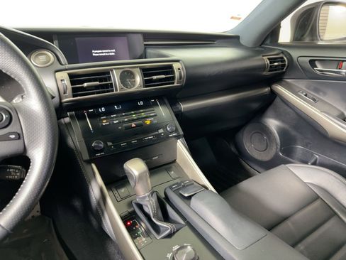 Used 2014 Lexus IS 250 image 25