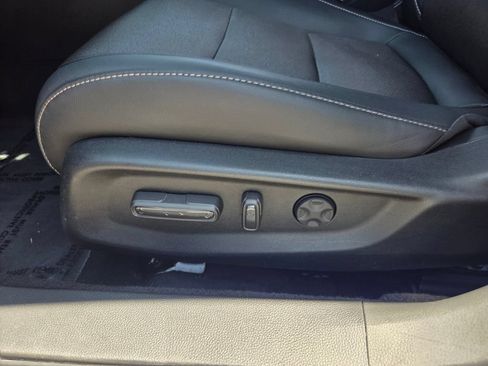 Used 2021 Honda Accord Sport image 10