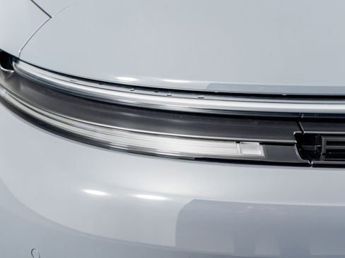 Used 2026 Porsche 911 Targa 4 GTS image 13