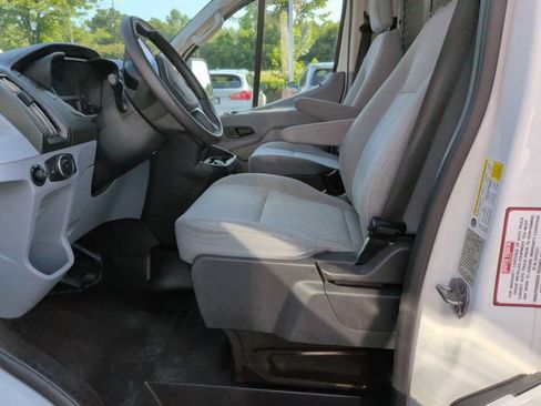 Used 2019 Ford Transit 150 130 Low Roof RWD image 6