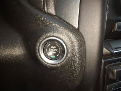 Used 2019 Chevrolet Silverado 1500 RST w/ True North Edition image 33