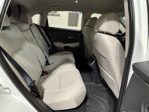 Certified 2025 Honda HR-V LX image 28