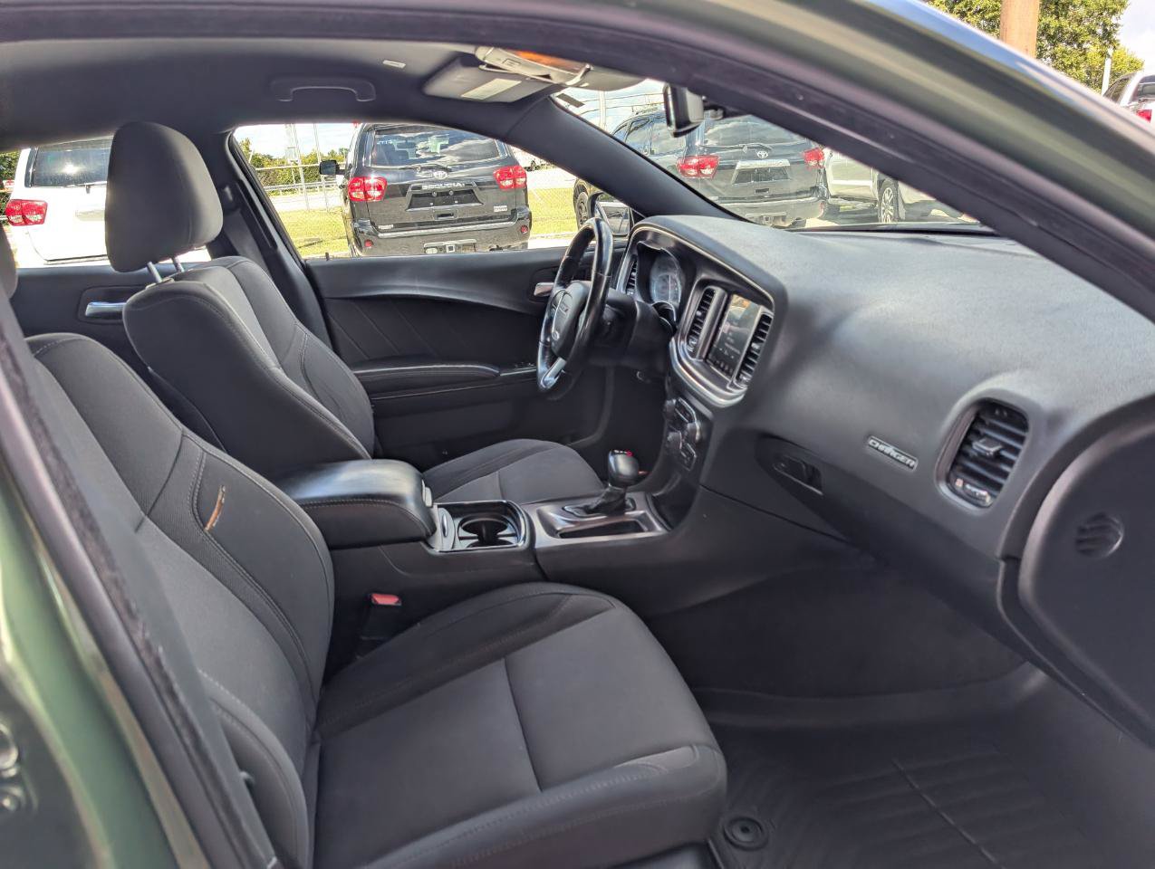 Used 2018 Dodge Charger SXT Plus w/ Blacktop Package RWD image 21
