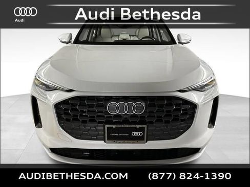 Certified 2025 Audi Q5 Premium w/ Premium Plus AWD/4WD image 2