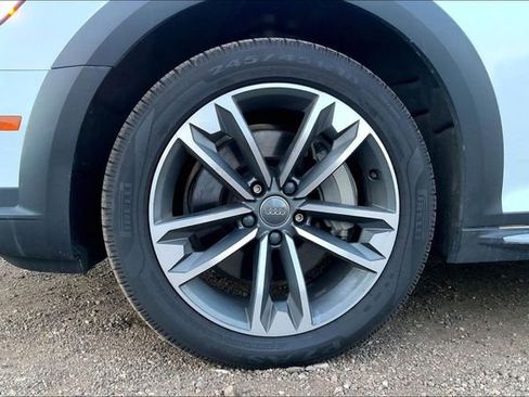 Used 2017 Audi A4 2.0T allroad Premium Plus w/ Premium Plus Package image 9