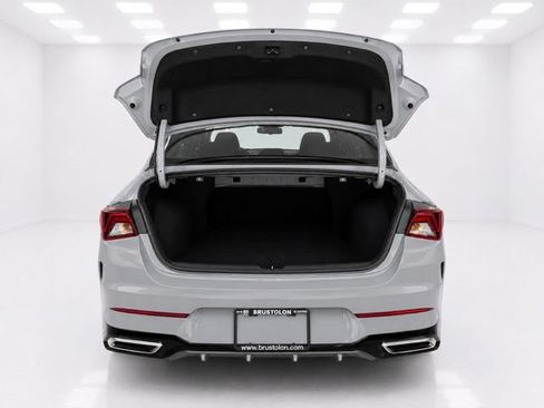 Used 2023 Kia K5 GT-Line w/ GT-Line Premium Package FWD image 12