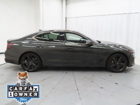 Used 2023 Genesis G70 2.0T w/ Sport Prestige Package image 2