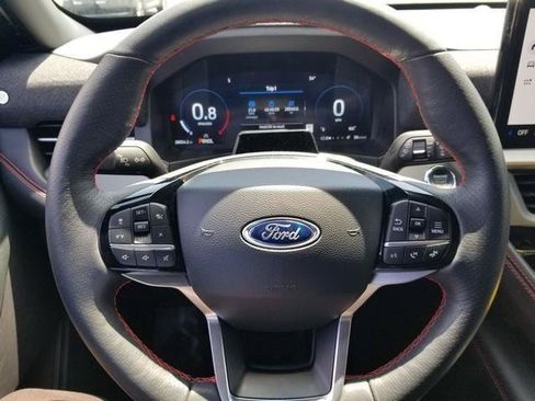 Certified 2025 Ford Explorer ST-Line w/ Premium Package AWD/4WD image 25