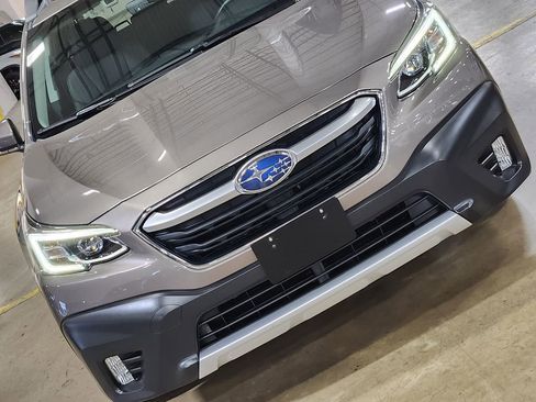 Used 2022 Subaru Outback Limited w/ Popular Package #2 image 19