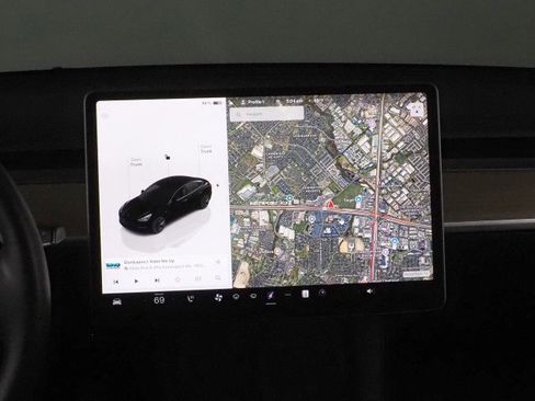 Used 2023 Tesla Model 3 image 24