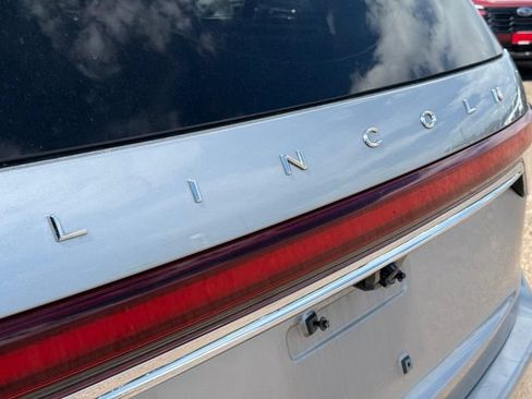Used 2020 Lincoln Aviator Reserve w/ Equipment Group 202A AWD/4WD image 15