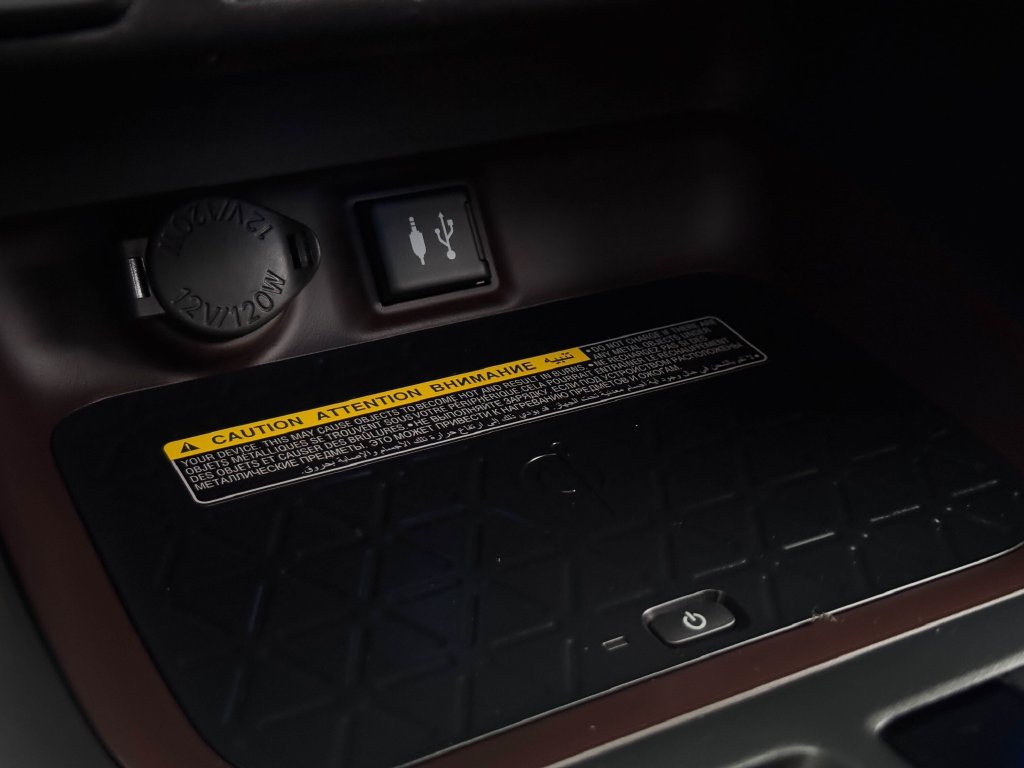 Certified 2019 Toyota RAV4 Limited AWD/4WD image 24