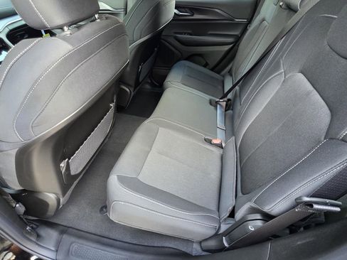 New 2025 Jeep Grand Cherokee Laredo X w/ Luxury Tech Group I image 10