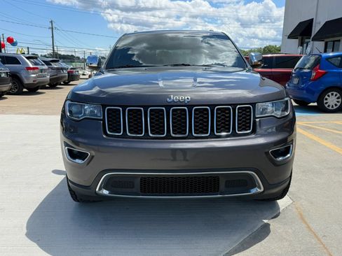 Used 2018 Jeep Grand Cherokee Limited w/ Trailer Tow Group IV AWD/4WD image 4