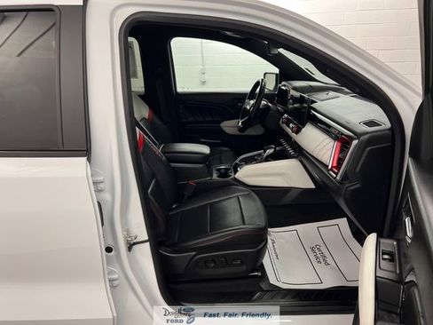 Used 2023 GMC Canyon AT4X AWD/4WD image 37