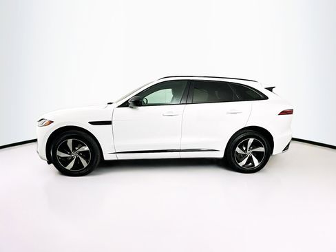 Used 2024 Jaguar F-PACE R-Dynamic S image 4