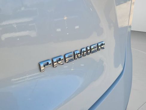 Used 2024 Chevrolet Blazer Premier FWD image 35