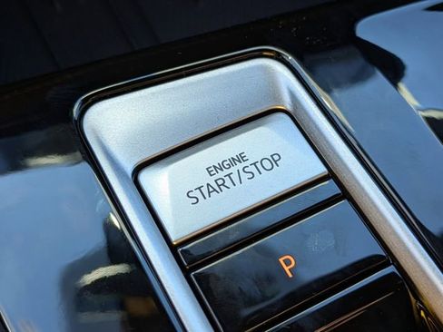 New 2026 Volkswagen Atlas Cross Sport SEL Premium R-Line image 29