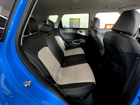 Used 2024 Kia Soul GT-Line image 18