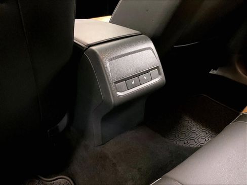 Used 2023 Volkswagen Jetta SEL image 37