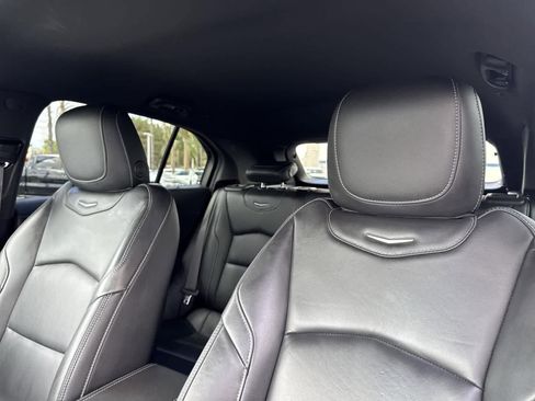 Used 2024 Cadillac XT4 Premium Luxury image 23