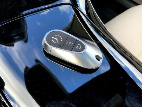 New 2026 Mercedes-Benz C 300 4MATIC Sedan image 21