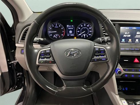 Used 2018 Hyundai Elantra Value Edition FWD image 13