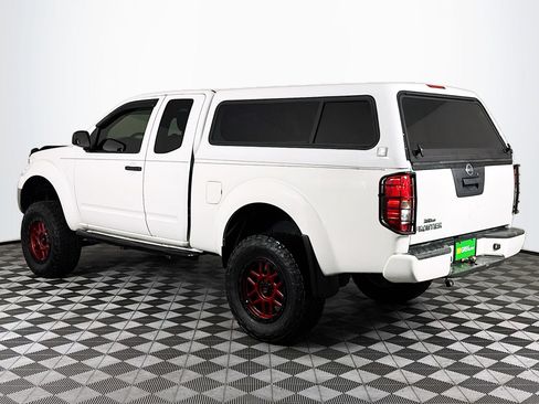 Used 2018 Nissan Frontier S image 6