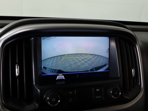 Used 2022 Chevrolet Colorado LT w/ Fleet Safety Package image 6