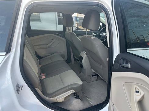 Used 2014 Ford Escape SE w/ Equipment Group 201A image 18