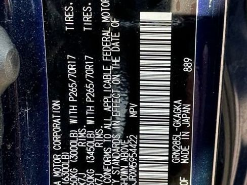 Used 2021 Toyota 4Runner SR5 AWD/4WD image 17