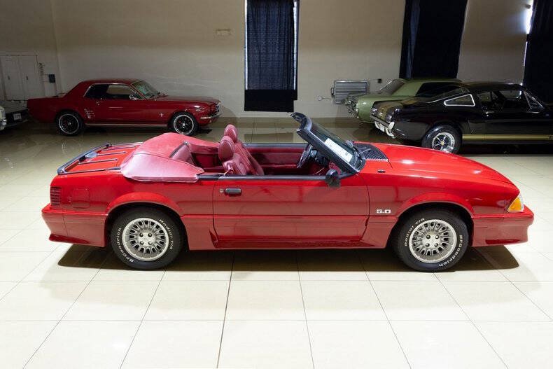 Used 1989 Ford Mustang GT RWD image 30