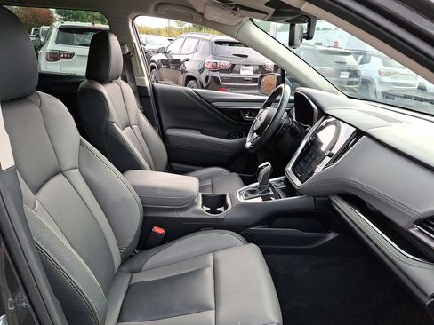 Used 2023 Subaru Outback Onyx Edition image 12