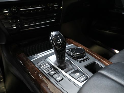 Used 2014 BMW X5 xDrive50i image 45