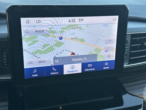 Used 2022 Ford Explorer Limited image 27