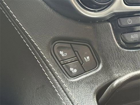 Used 2019 Chevrolet Tahoe Premier image 23