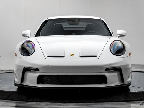 Used 2023 Porsche 911 GT3 image 28