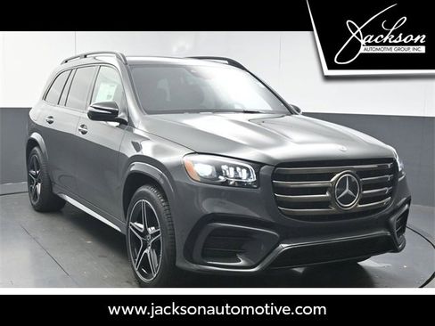 New 2026 Mercedes-Benz GLS 450 4MATIC image 1