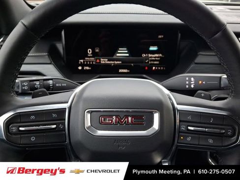 Certified 2025 GMC Acadia Elevation image 22