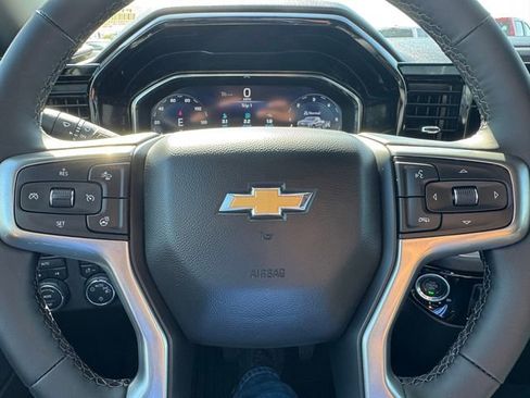 Used 2025 Chevrolet Silverado 1500 LT AWD/4WD image 22