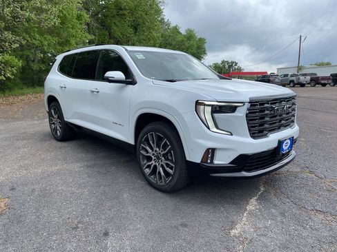 New 2026 GMC Acadia Denali Ultimate FWD image 7