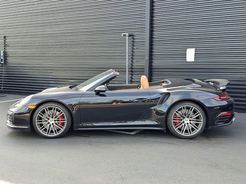 Certified 2018 Porsche 911 Turbo AWD/4WD image 2